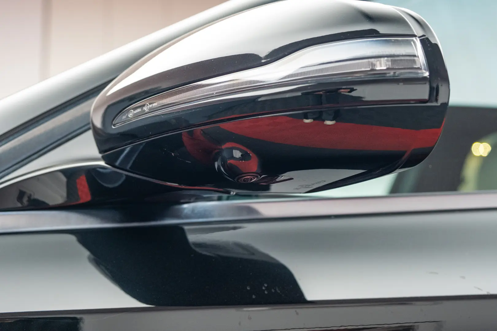 Mercedes Benz E 220d AMG 4Matic