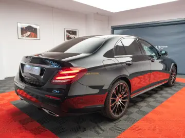 Mercedes Benz E 220d AMG 4Matic