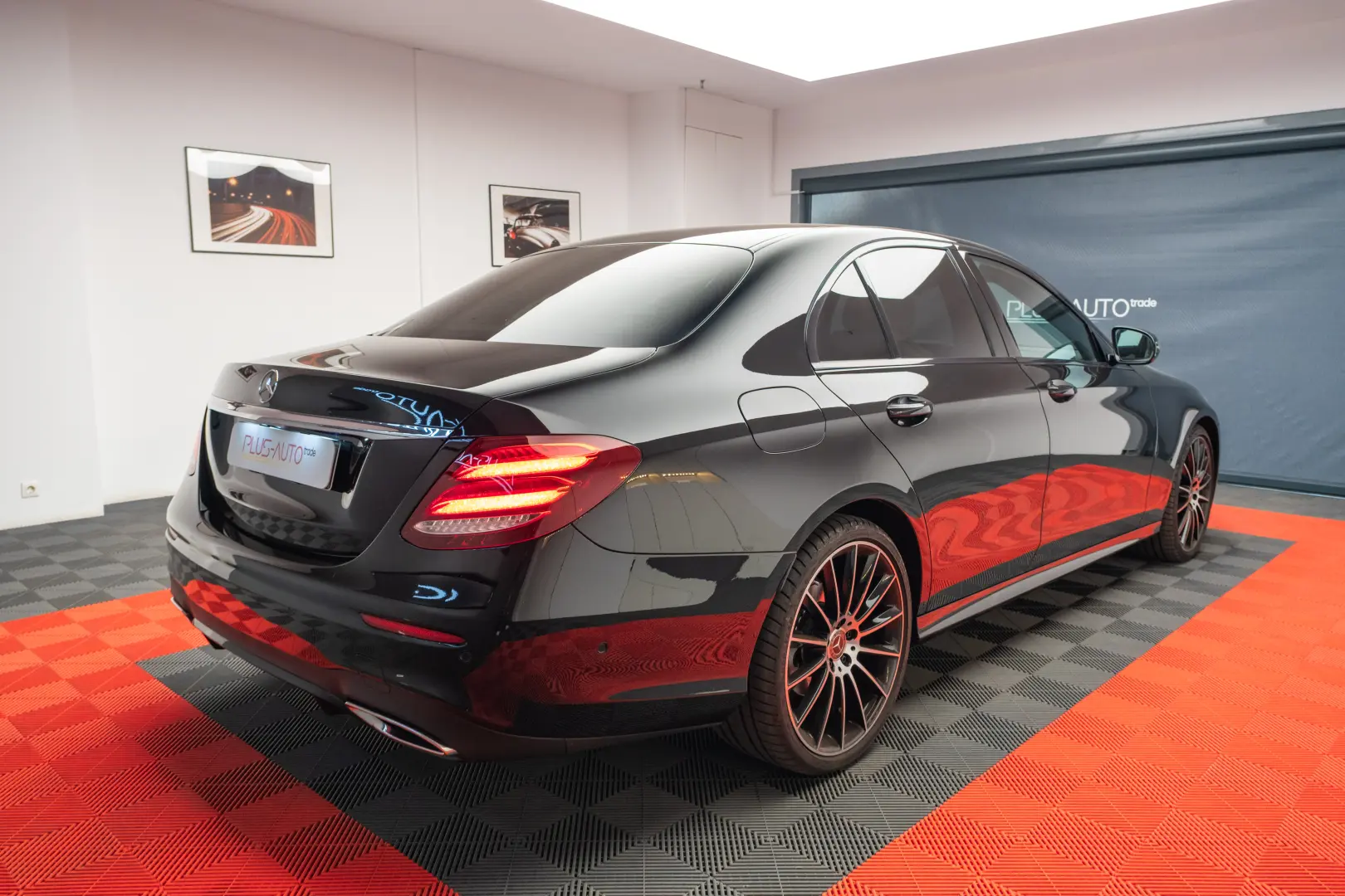 Mercedes Benz E 220d AMG 4Matic