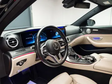 Mercedes Benz E 220d AMG 4Matic