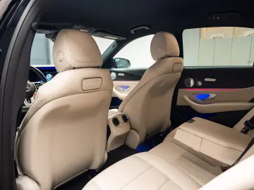 Mercedes Benz E 220d AMG 4Matic