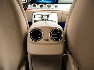 Mercedes Benz E 220d AMG 4Matic