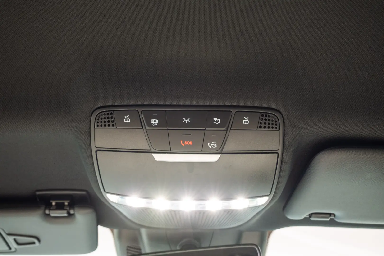 Mercedes Benz E 220d AMG 4Matic