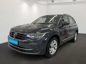 Tiguan 2.0 TDI 4M Life  LED NAVI PARKSENSOR