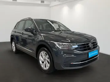 Tiguan 2.0 TDI 4M Life  LED NAVI PARKSENSOR