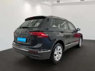Tiguan 2.0 TDI 4M Life  LED NAVI PARKSENSOR