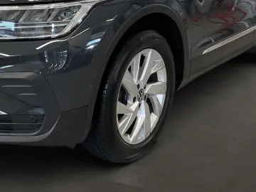Tiguan 2.0 TDI 4M Life  LED NAVI PARKSENSOR