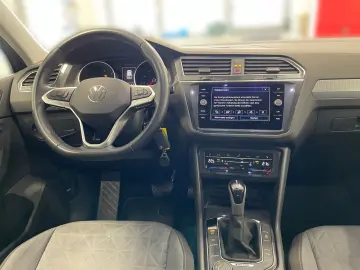 Tiguan 2.0 TDI 4M Life  LED NAVI PARKSENSOR