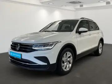 Tiguan 2.0 TSI 4M Life  AHK LED PDC NAVI