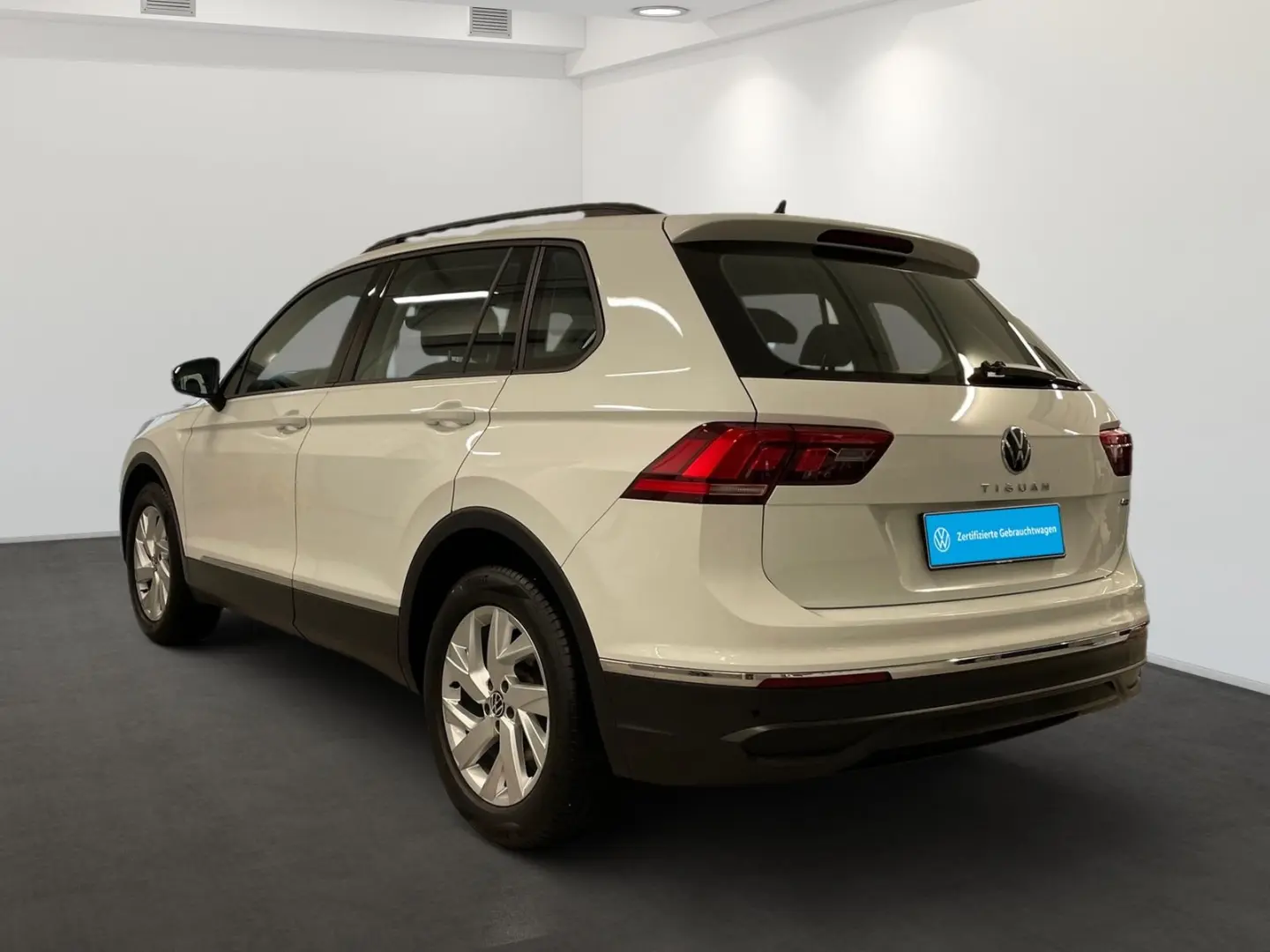 Tiguan 2.0 TSI 4M Life  AHK LED PDC NAVI