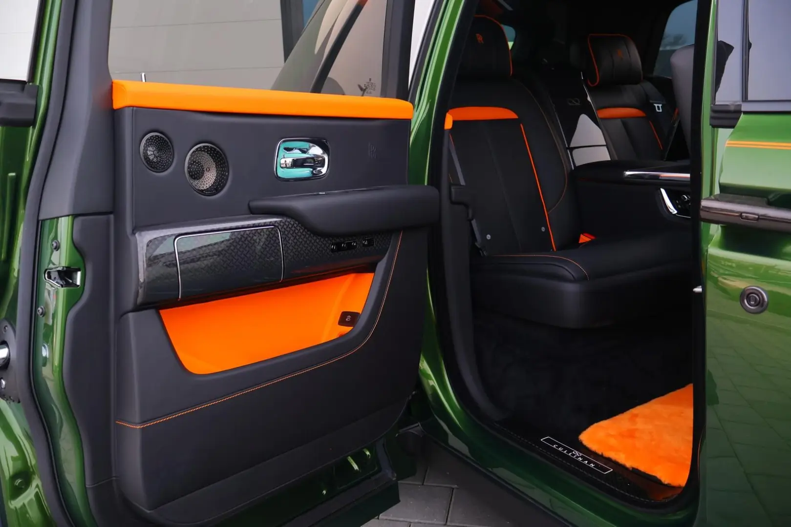 Cullinan BlackBadge NOVITEC Widebody II-4 Seater