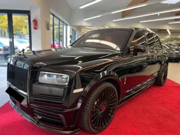 CULLINAN BLACK BLADGE MANSORY 6TKM VOLL