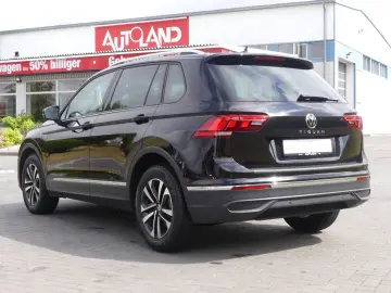 Tiguan 1.5 TSI United LED Navi ACC App Connect