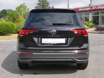 Tiguan 1.5 TSI United LED Navi ACC App Connect