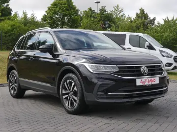 Tiguan 1.5 TSI United LED Navi ACC App Connect