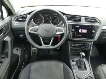 Tiguan 1.5 TSI United LED Navi ACC App Connect