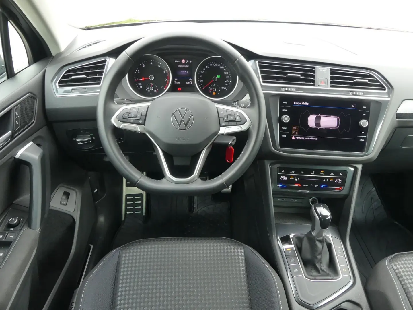 Tiguan 1.5 TSI United LED Navi ACC App Connect