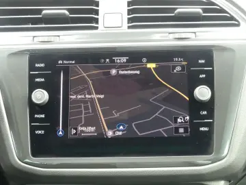 Tiguan 1.5 TSI United LED Navi ACC App Connect