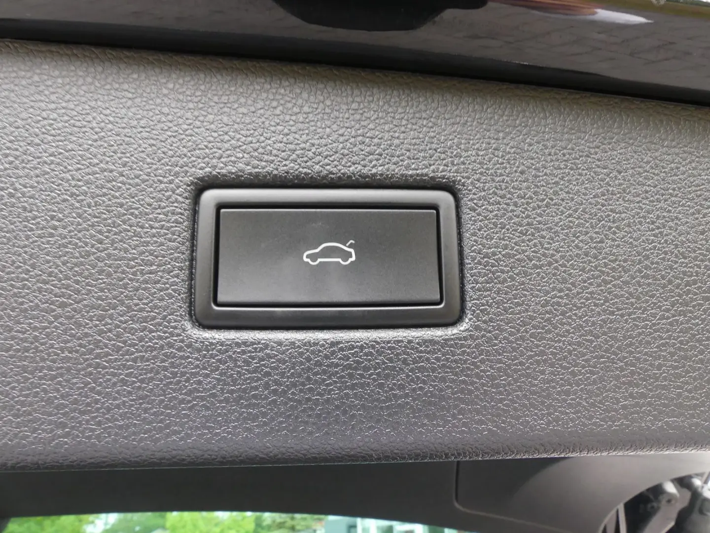 Tiguan 1.5 TSI United LED Navi ACC App Connect