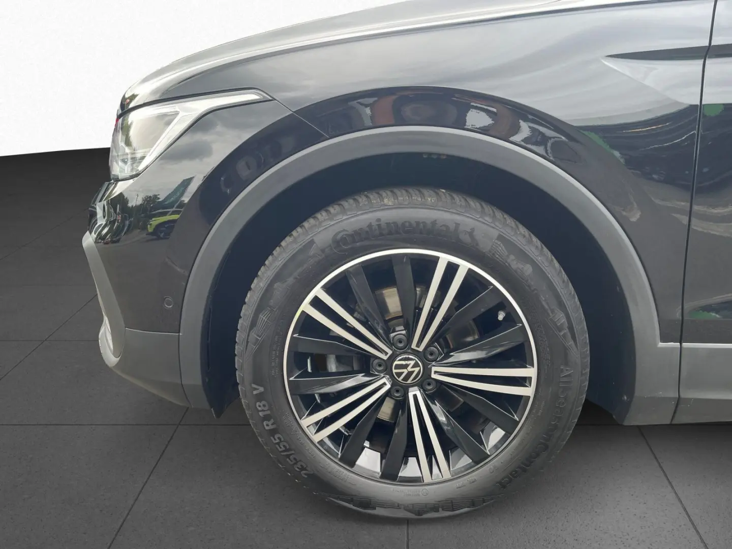 Tiguan 2.0 TDI Active DSG Navi LED ACC EPH AHK