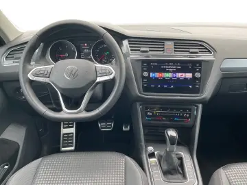 Tiguan 2.0 TDI Active DSG Navi LED ACC EPH AHK