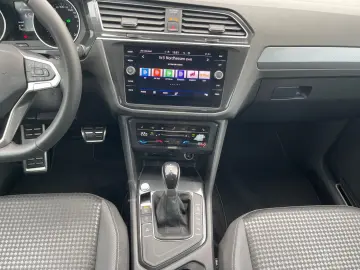 Tiguan 2.0 TDI Active DSG Navi LED ACC EPH AHK