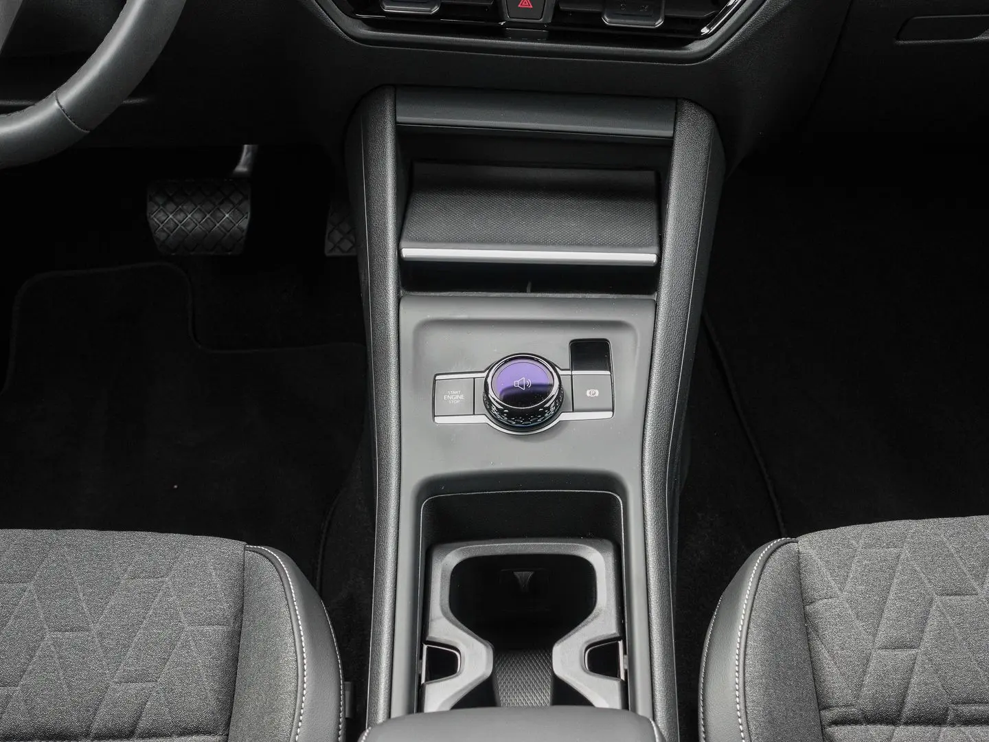 Tiguan 1.5 eTSI DSG Life MATRIX ACC AKUSTIKGLAS