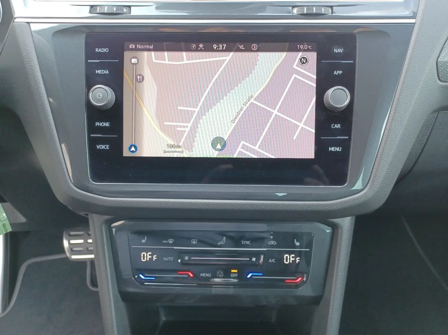 Tiguan TSI R-Line 4M DSG STH Matrix AHK Navi AID