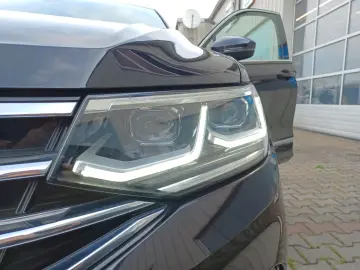 Tiguan TSI R-Line 4M DSG STH Matrix AHK Navi AID