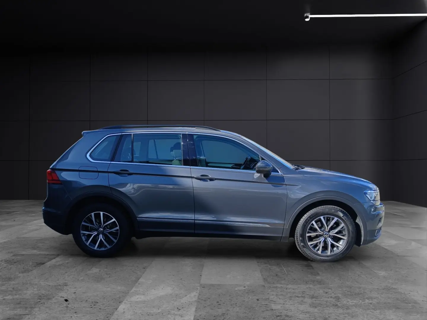 Tiguan TDI Comfortline LED AHK Navi HUD ACC PDC