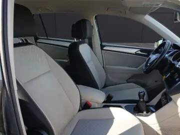 Tiguan TDI Comfortline LED AHK Navi HUD ACC PDC