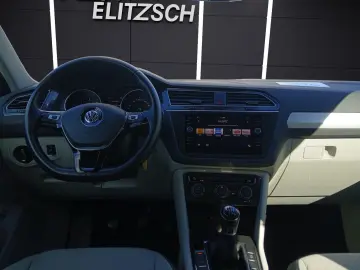 Tiguan TDI Comfortline LED AHK Navi HUD ACC PDC