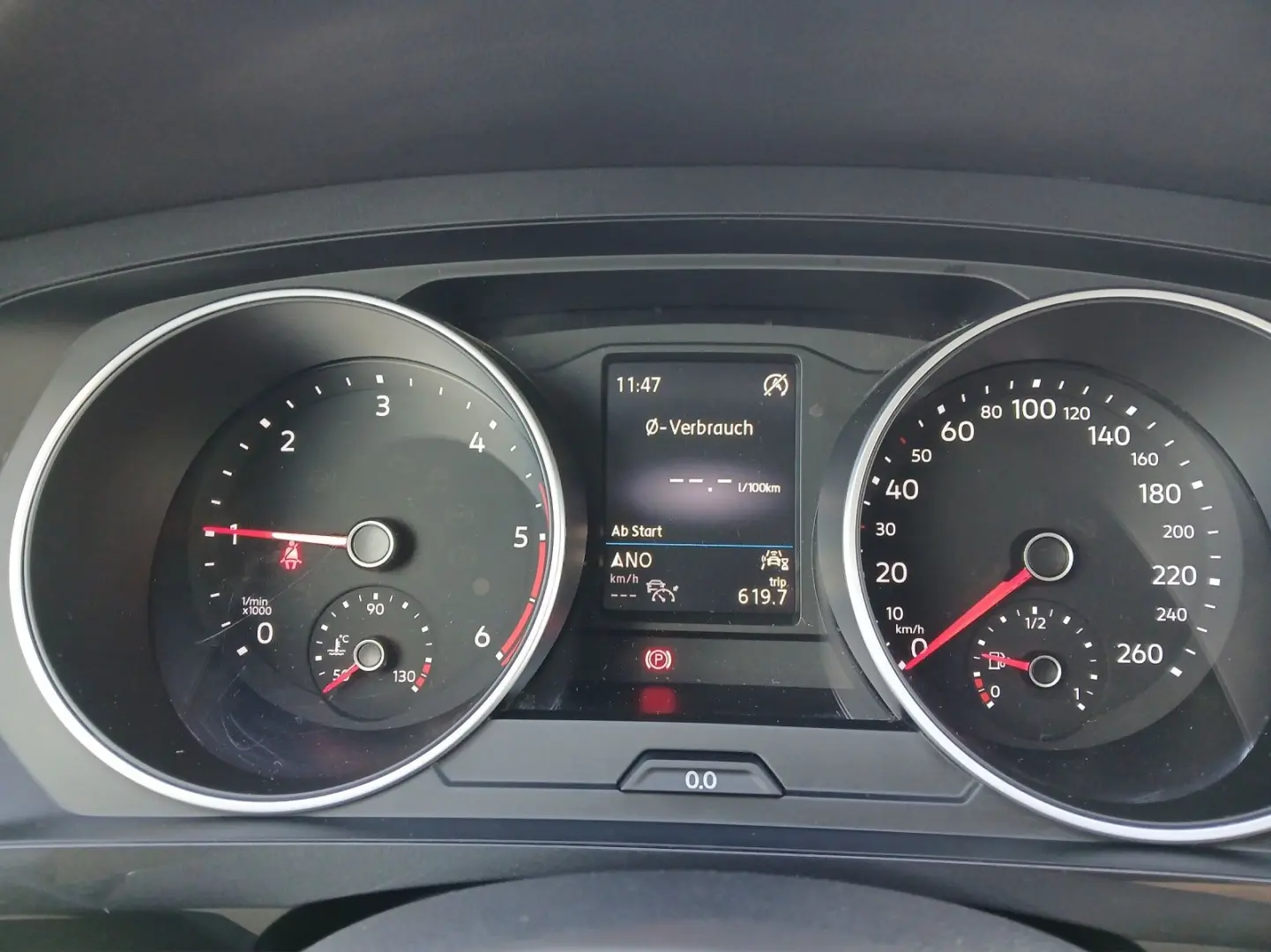 Tiguan TDI Comfortline LED AHK Navi HUD ACC PDC