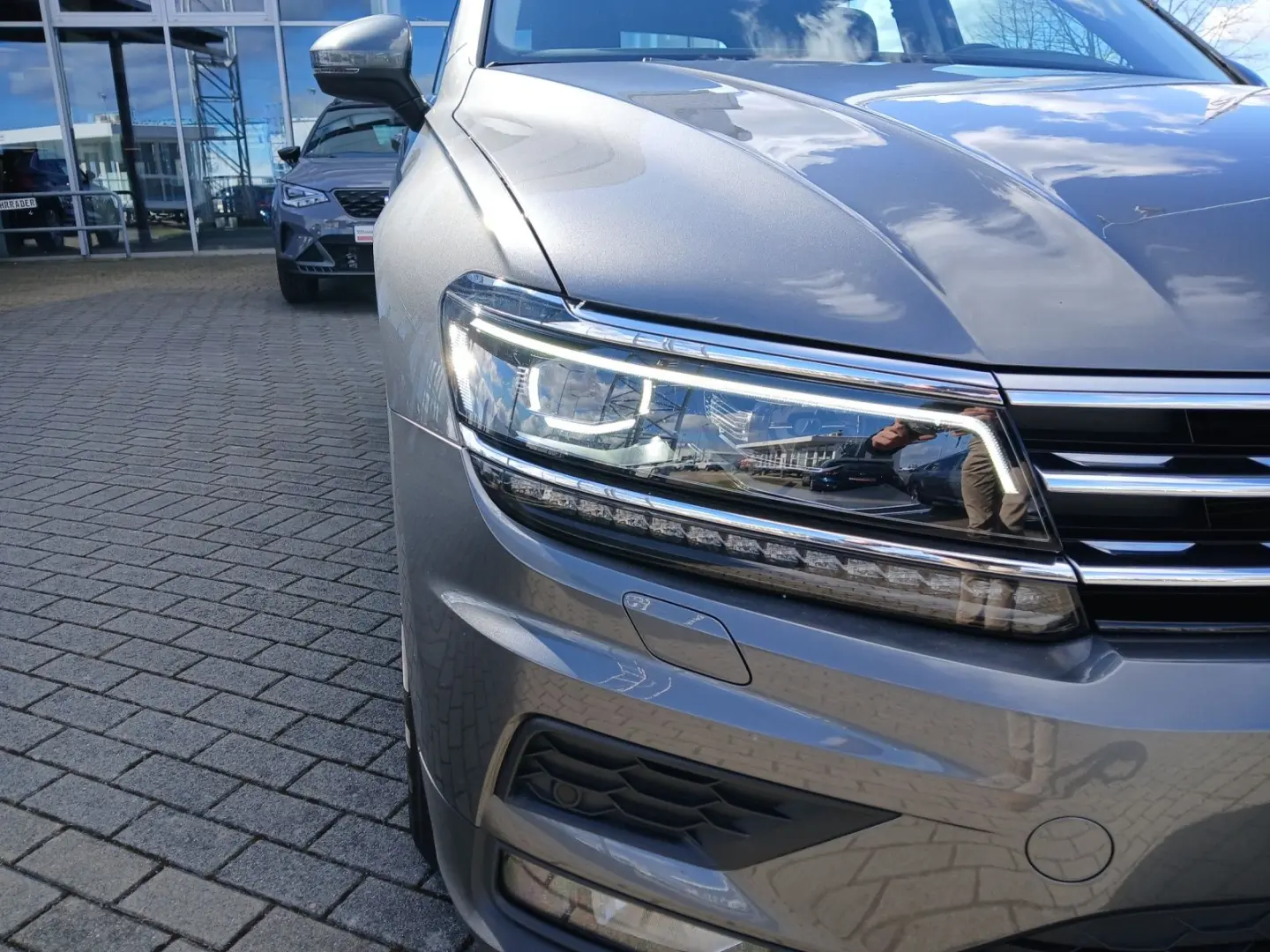 Tiguan TDI Comfortline LED AHK Navi HUD ACC PDC