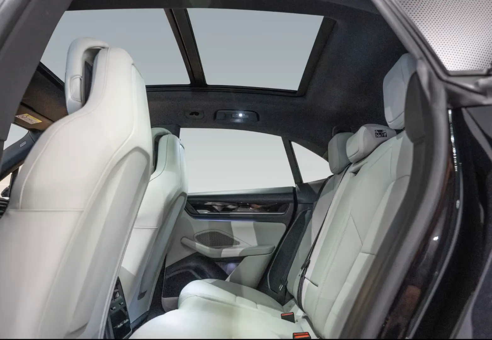 Porsche Macan 4 Suspensie pneumatică