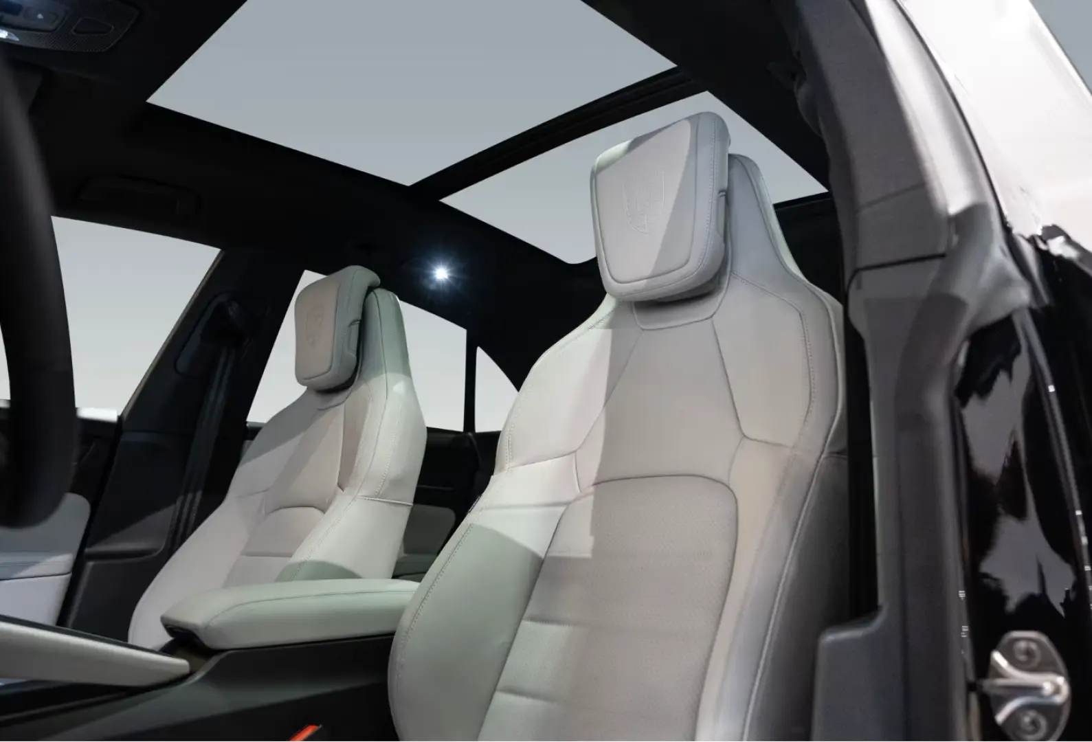 Porsche Macan 4 Suspensie pneumatică