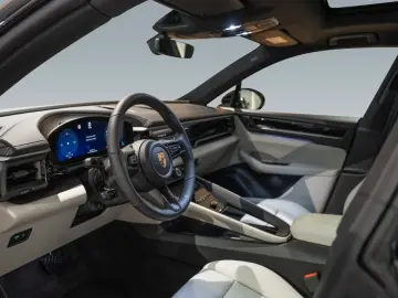 Porsche Macan 4 Suspensie pneumatică