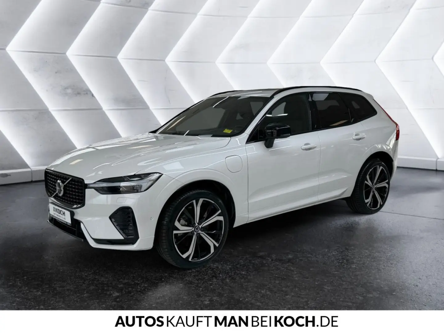 XC60 T6 Plug-In AWD Plus Dark ACC BLIS H K 360