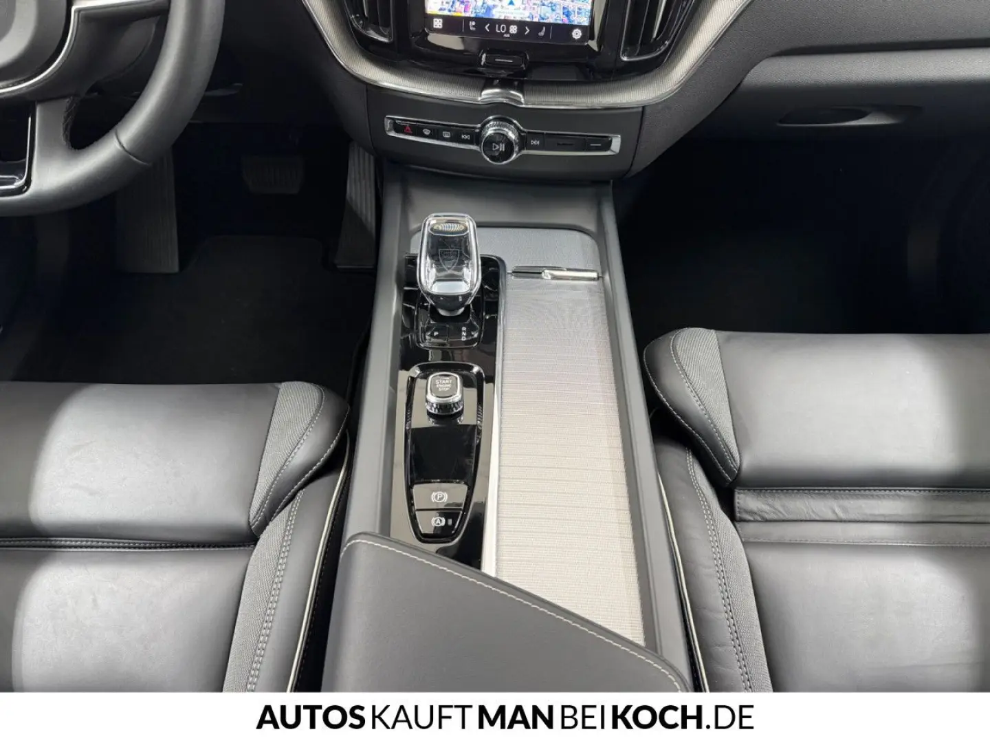 XC60 T6 Plug-In AWD Plus Dark ACC BLIS H K 360