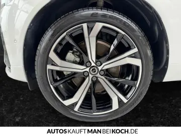 XC60 T6 Plug-In AWD Plus Dark ACC BLIS H K 360