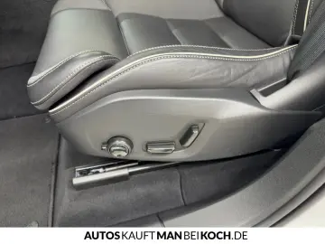 XC60 T6 Plug-In AWD Plus Dark ACC BLIS H K 360