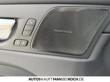 XC60 T6 Plug-In AWD Plus Dark ACC BLIS H K 360