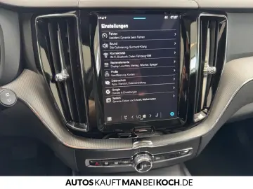 XC60 T6 Plug-In AWD Plus Dark ACC BLIS H K 360