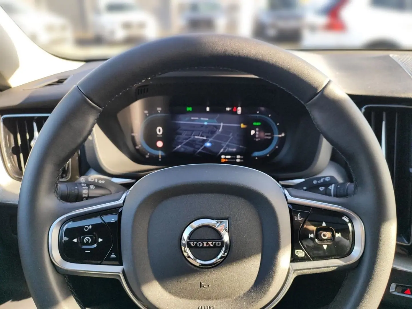 XC60 T6 Plus Dark Recharge Plug-In Hybrid AWD EU