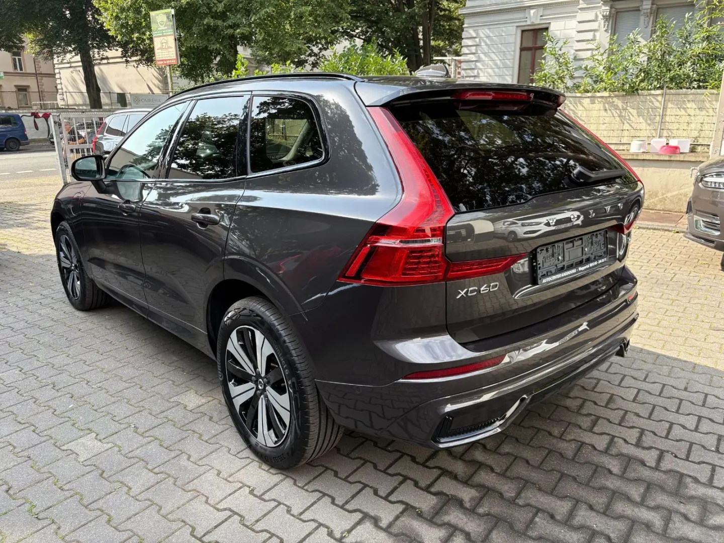 XC60 T6 AWD Plus Dark 360 H&K PANO ACC BLIS