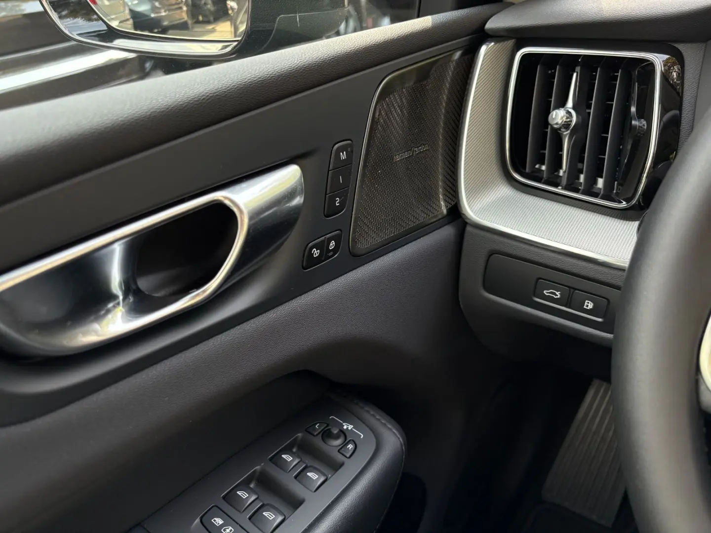 XC60 T6 AWD Plus Dark 360 H&K PANO ACC BLIS