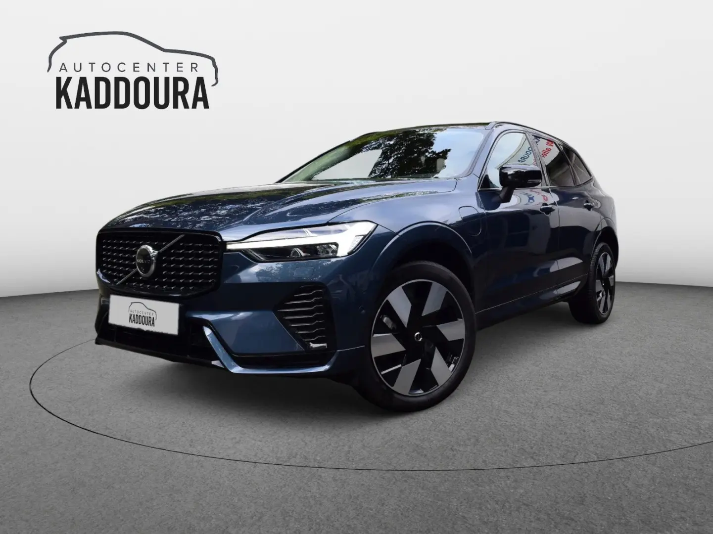 XC60 T6 Plus Dark PANO 360 H&K 20 Alu Leder Bils