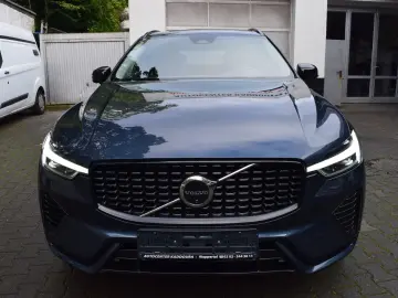 XC60 T6 Plus Dark PANO 360 H&K 20 Alu Leder Bils