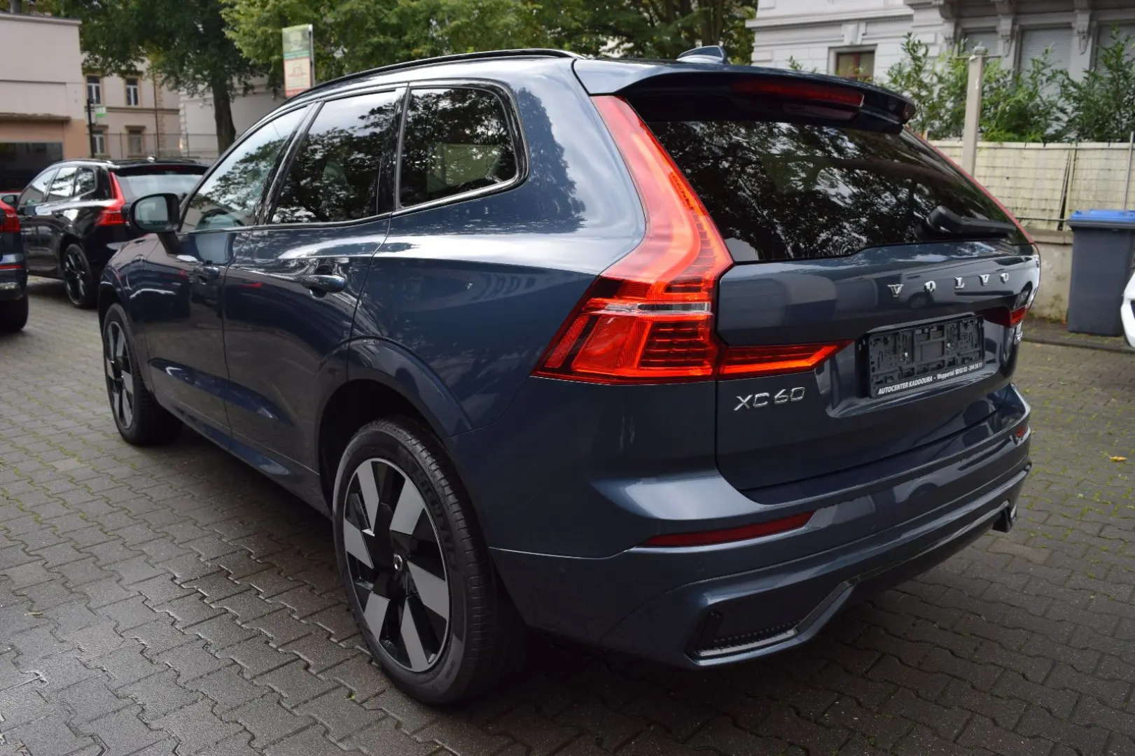 XC60 T6 Plus Dark PANO 360 H&K 20 Alu Leder Bils