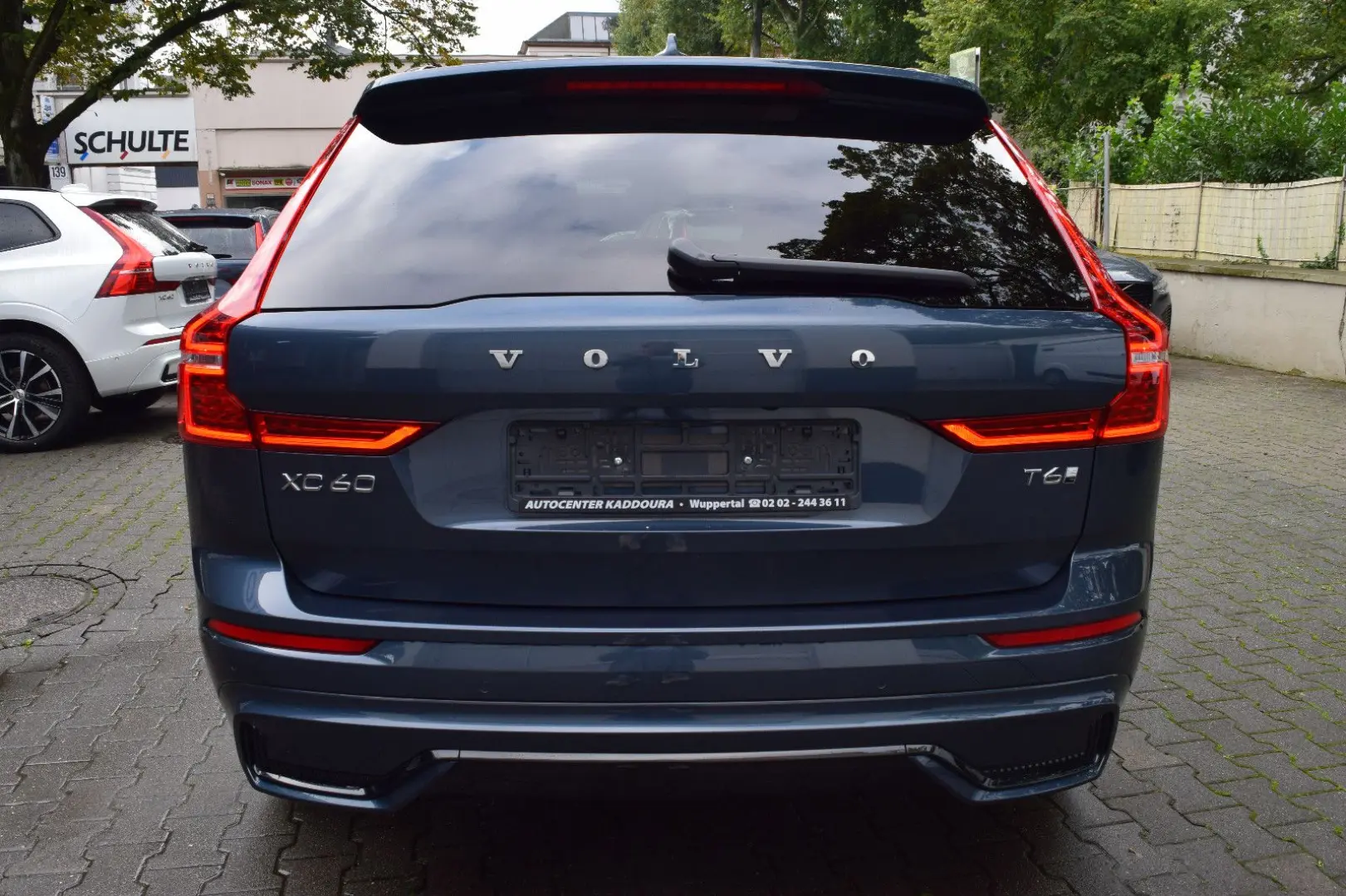 XC60 T6 Plus Dark PANO 360 H&K 20 Alu Leder Bils